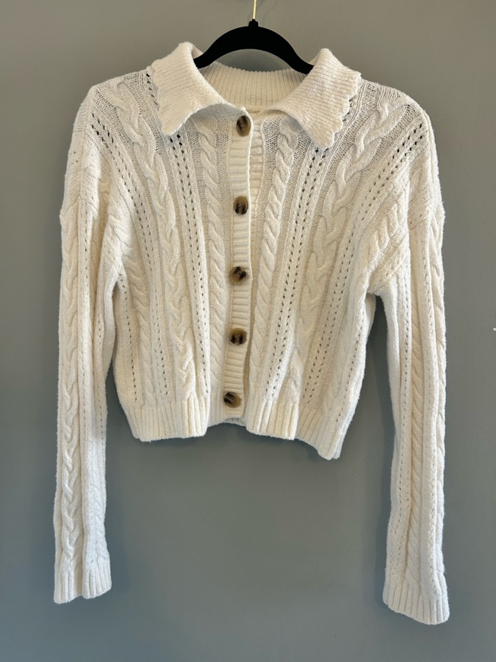 EUC BP. White Cable Knit Cardigan Sweater Button Up Size M